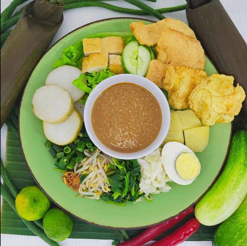 Gado-gado Boplo (instagram.com/boploofficial)