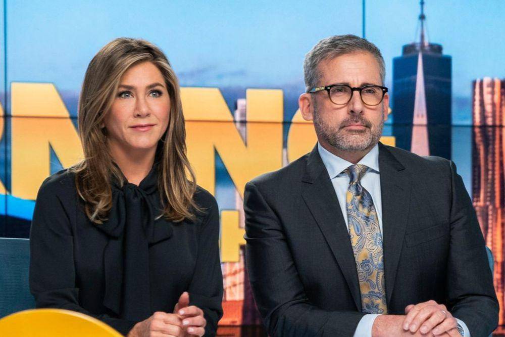 Jennifer Aniston dan Steve Carell dalam serial The Morning Show (dok. Apple TV+/The Morning Show)