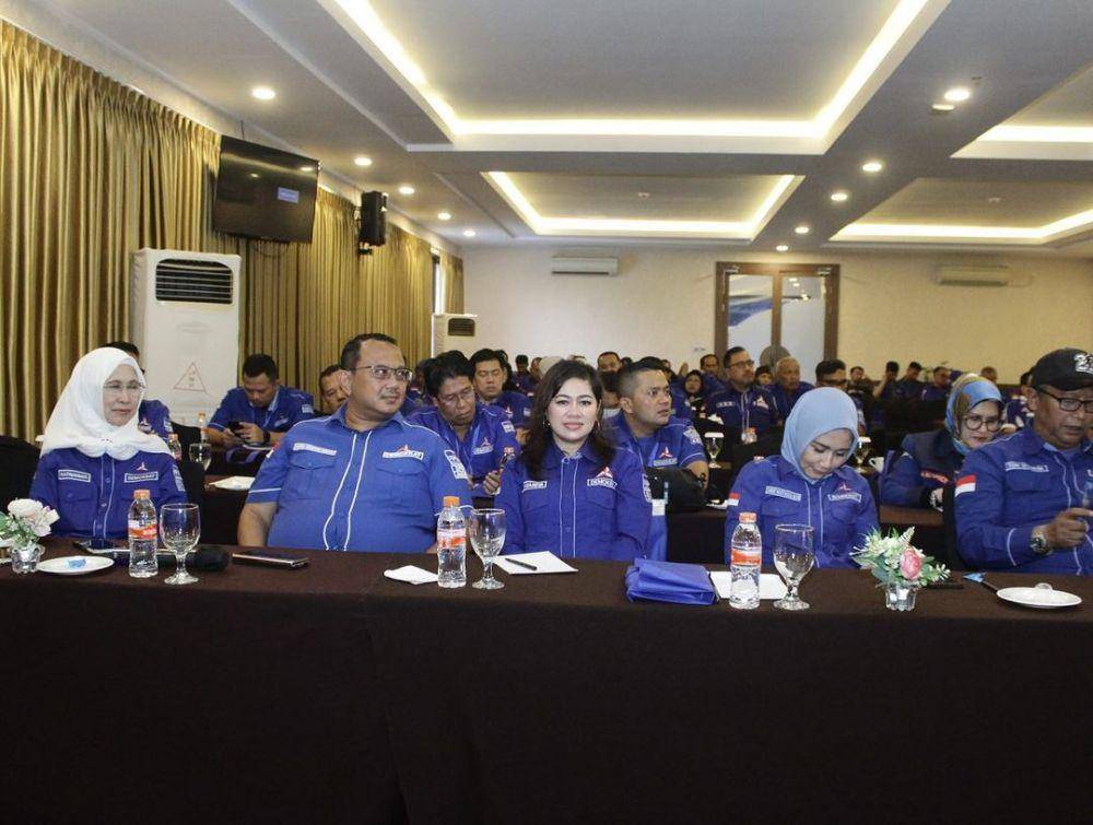 potret Dine Mutiara (instagram.com/dine.pearl)