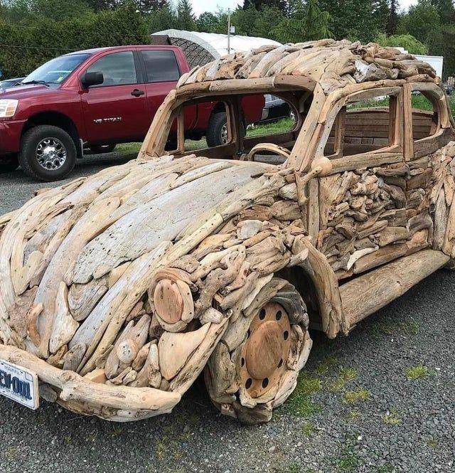 potret mobil desain creepy (reddit.com/user/Emergency_Repeat6714)