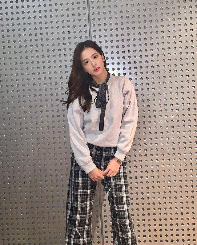 Jisoo Blackpink (Instagram.com/sooyaaa__)