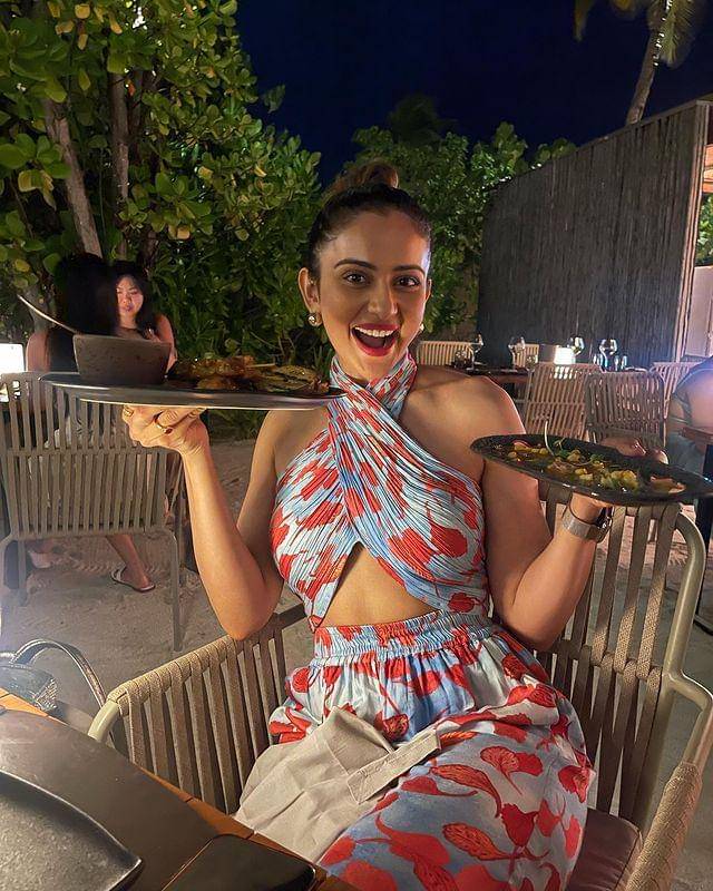 Rakul Preet di Maldives (instagram.com/rakulpreet)