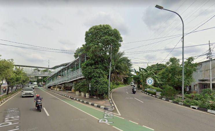 (Google Map)