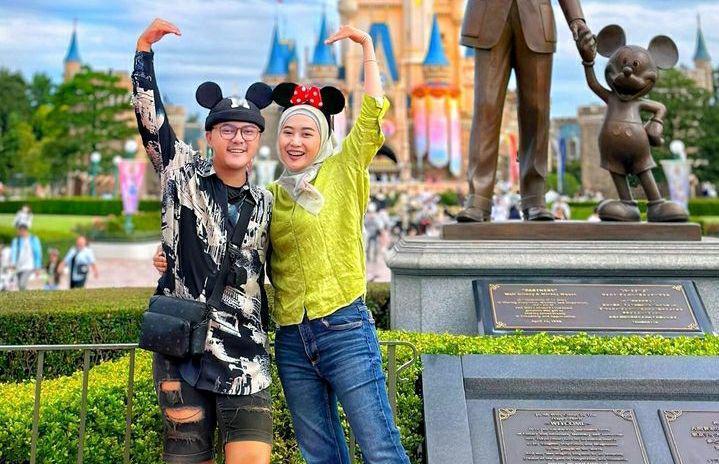 10 Potret Danang DA di Jepang, Honeymoon dan Temani Istri Seminar!