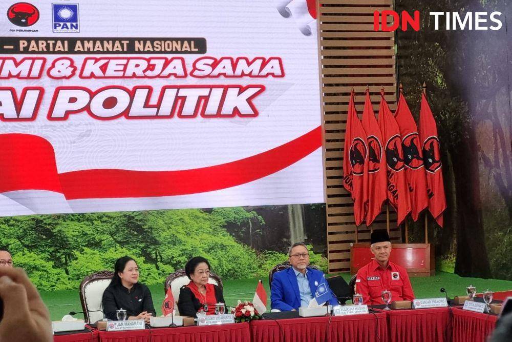 Pertemuan Ketua Umun PDIP, Megawati Soekarnoputri dan Ketua Umum PAN, Zulkifli Hasan di kantor DPP PDIP (IDN Times/Ilman Nafi'an)