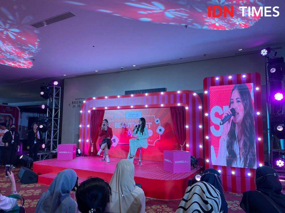 Talkshow 'Beauty in Art: Unveiling Inner Creativity' oleh BeautyFest Asia 2023 by Popbela.com. (2/5/2023) (IDNTimes/Dina Fadillah Salma)
