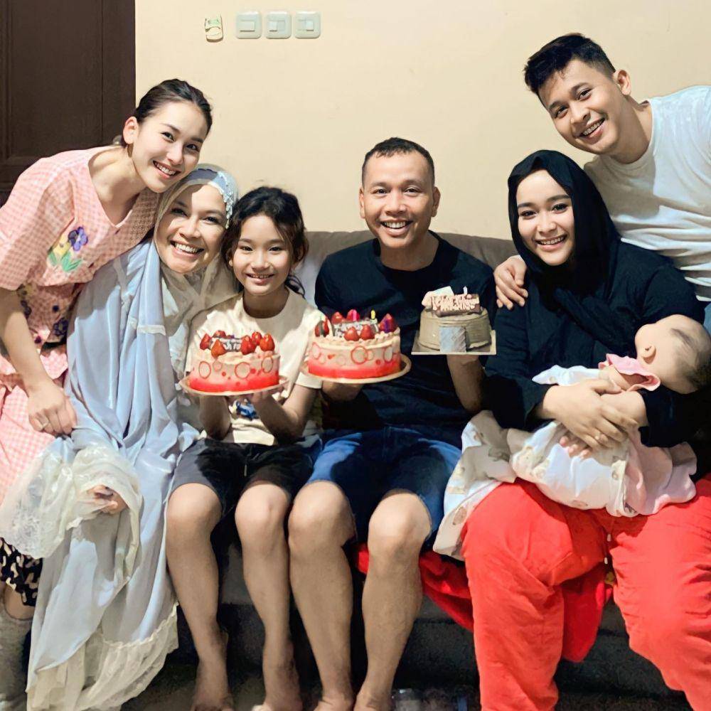 ulang tahun Ayah Ayu Ting Ting (Instagram.com/ayutingting92)