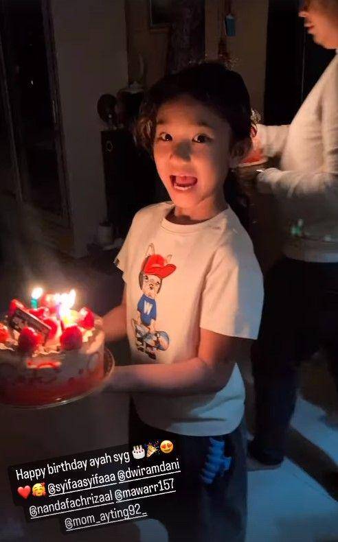 ulang tahun Ayah Ayu Ting Ting (Instagram.com/ayutingting92)