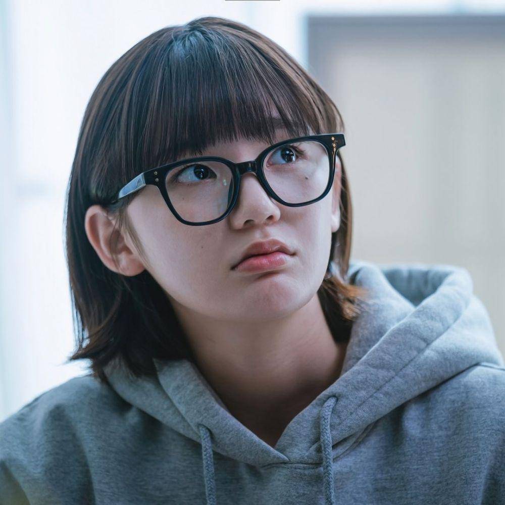 still cuts drama Bitch X Rich (instagram.com/koktv_official)