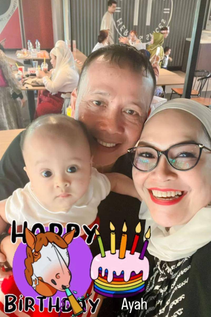 ulang tahun Ayah Ayu Ting Ting (Instagram.com/mom_ayting92_)