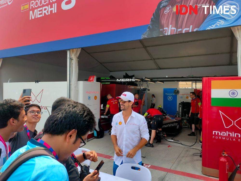 Pembalap Mahindra Racing, Lucas di Grassi. (IDN Times/Tino).