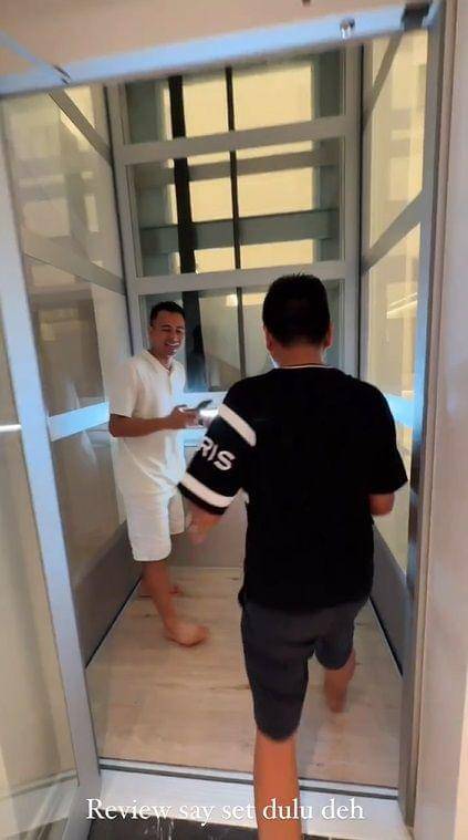 potret Fuji review rumah baru Raffi Ahmad (instagram.com/fuji_an)