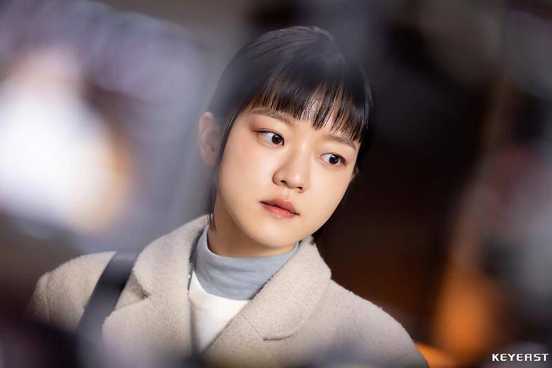 Go Ah Sung (post.naver.com/KEYEAST)