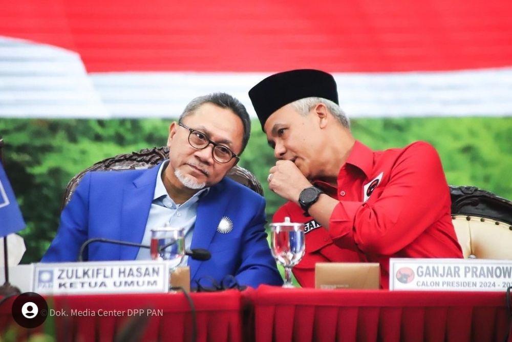 PAN Beri Sinyal Merapat ke PDIP, Gimana Nasib Golkar?