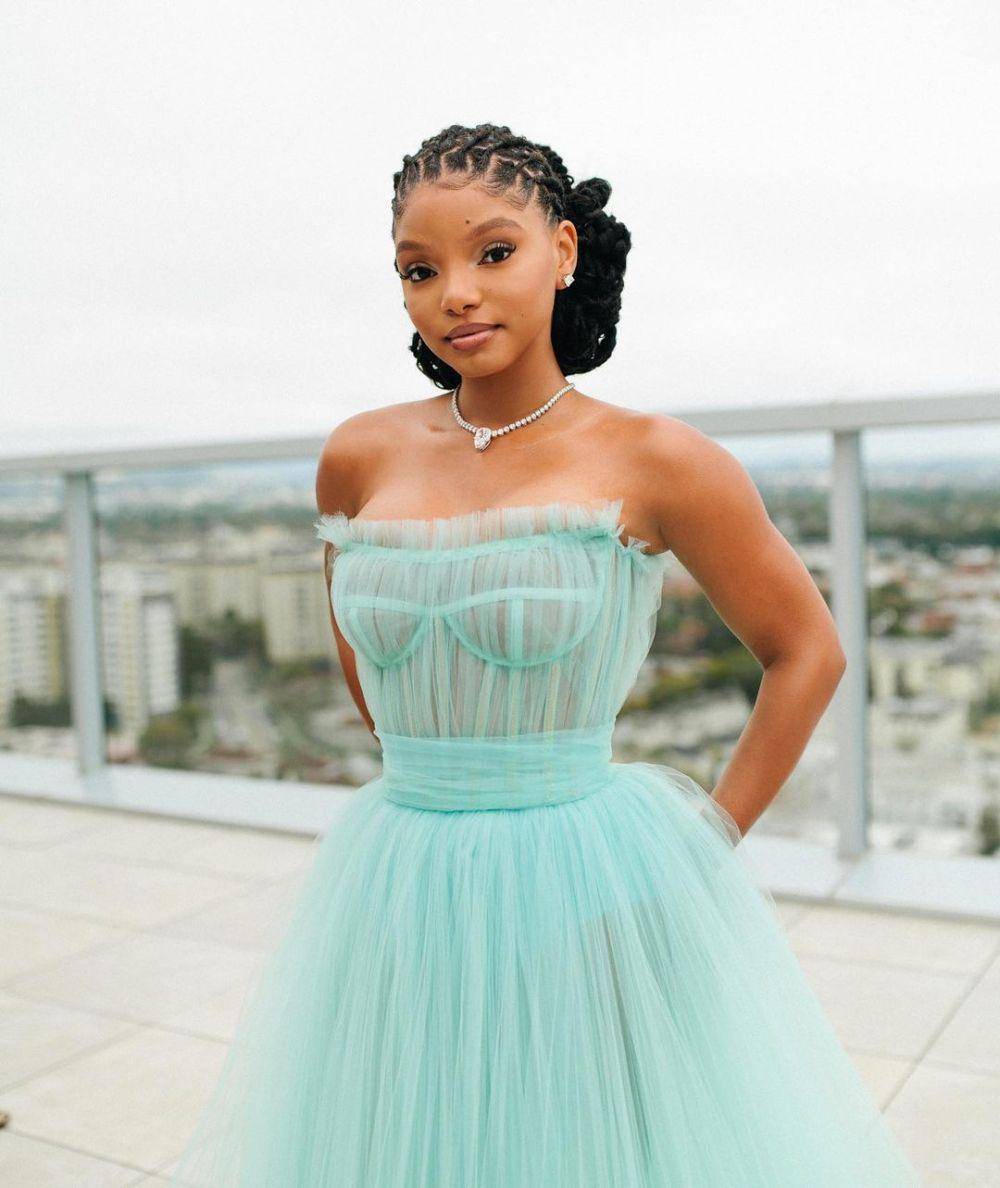 Potret Halle Bailey (instagram.com/hallebailey)
