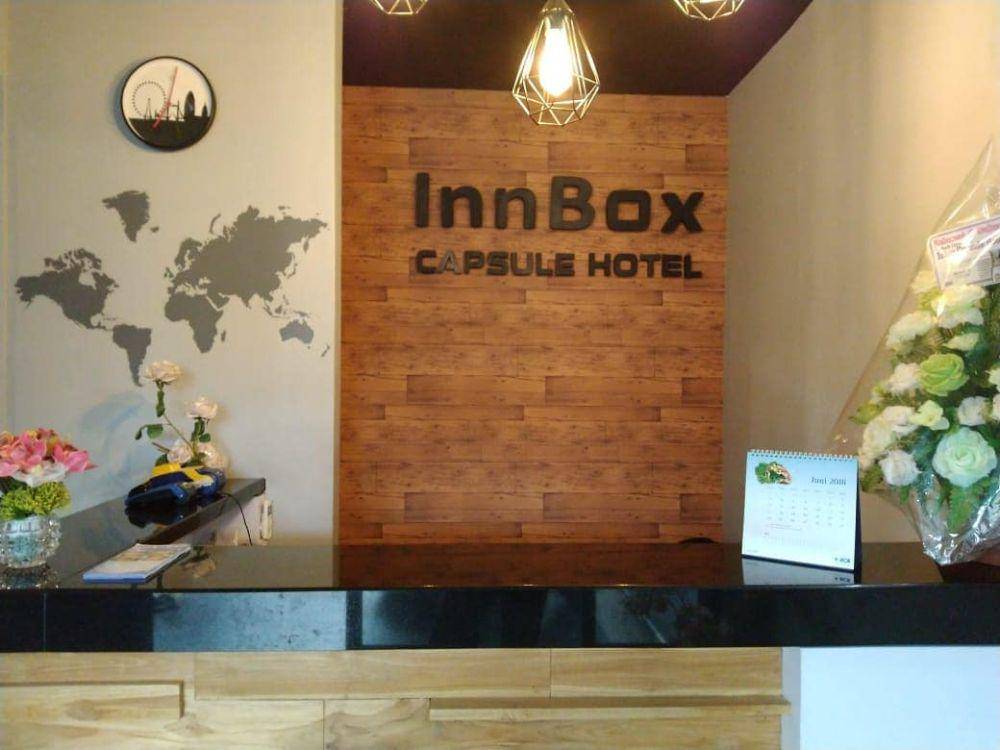 InnBox Capsule Hotel (instagram.com/innboxcapsulehotel)