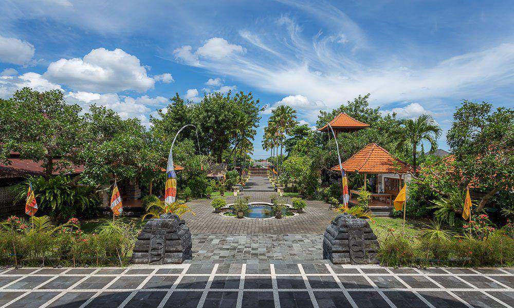 Vihara Buddha Sakyamuni Denpasar (viharabuddhasakyamuni.org)