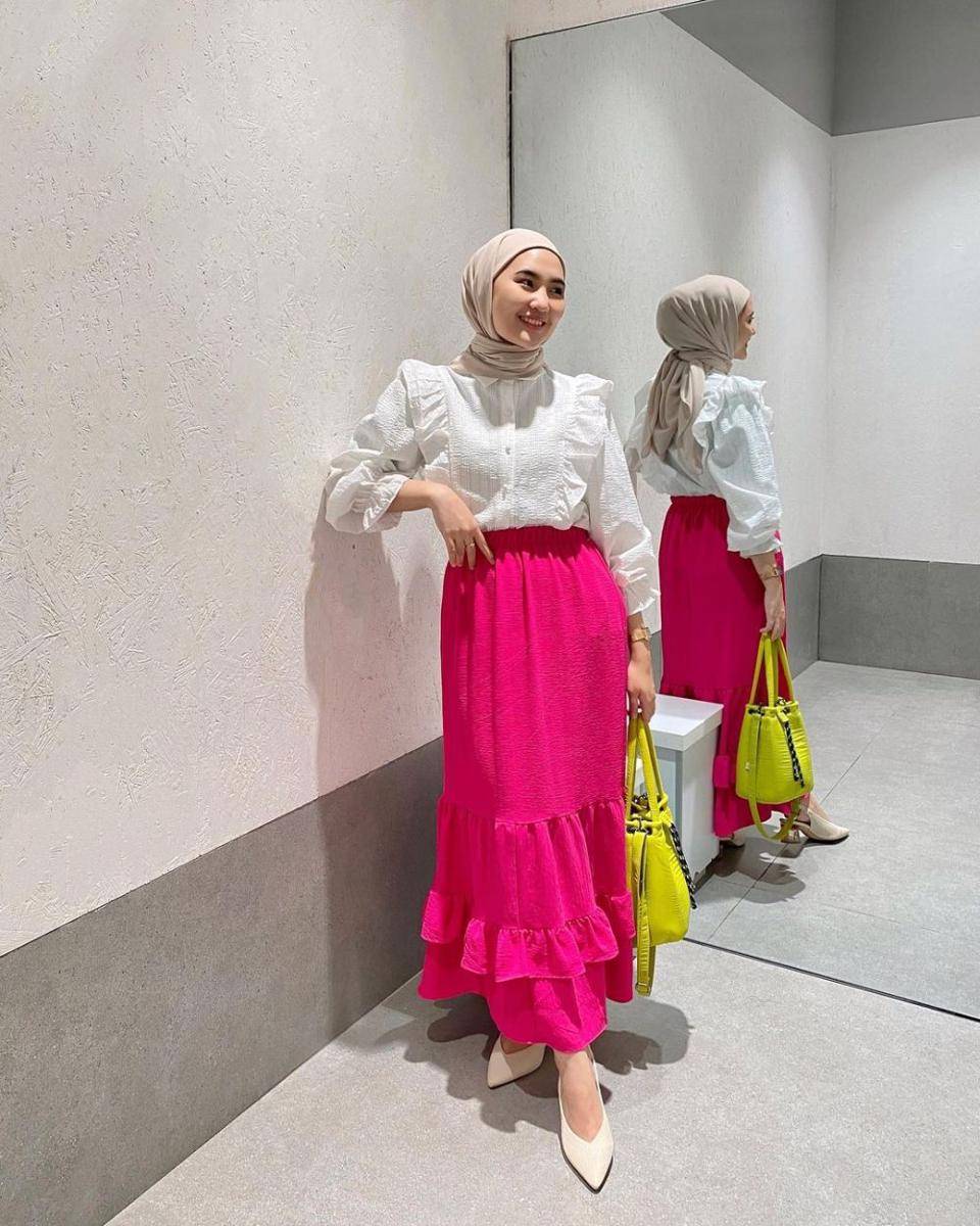 potret outfit ala Intan Ghazella (instagram.com/intanghazll_)