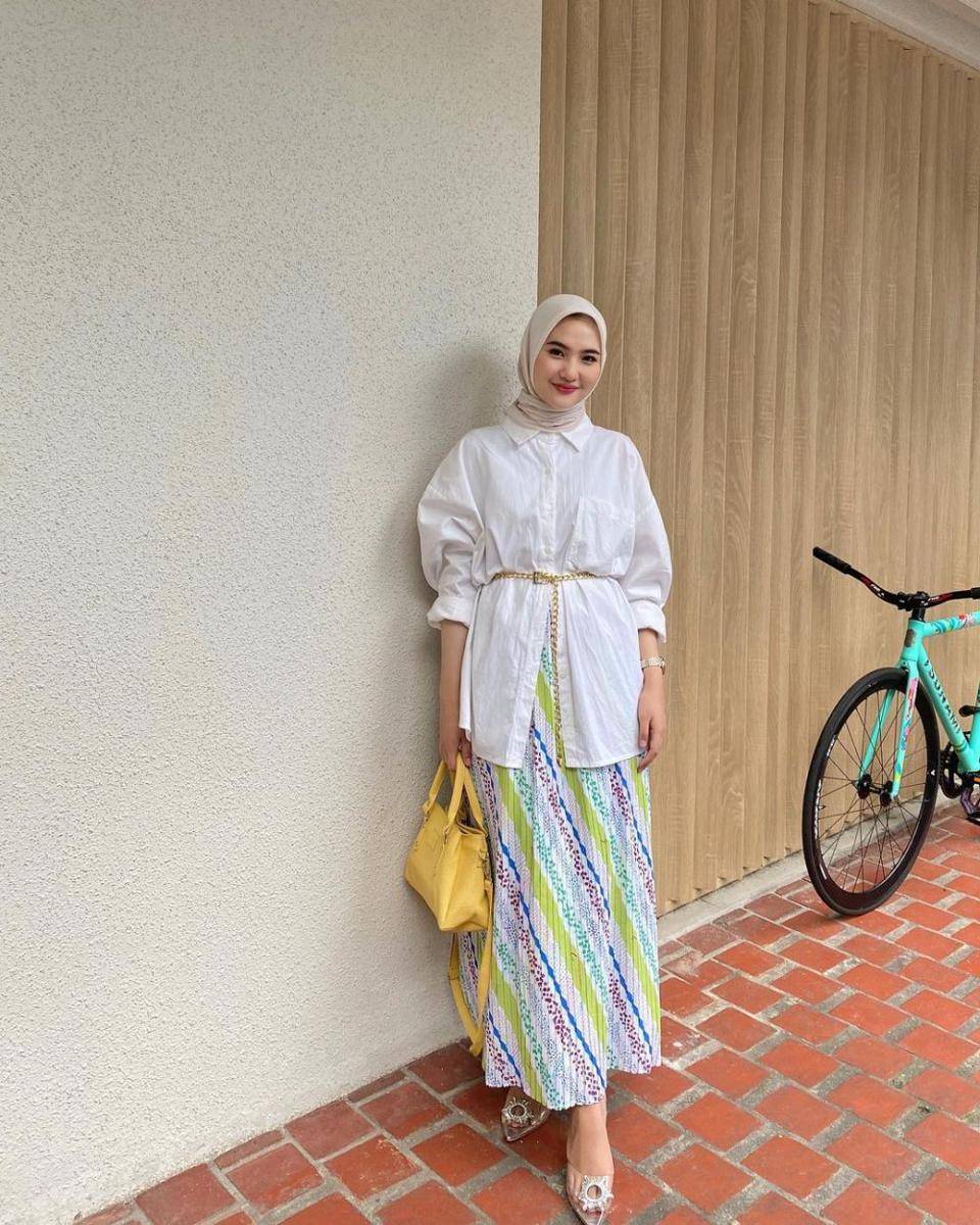 potret outfit ala Intan Ghazella (instagram.com/intanghazll_)