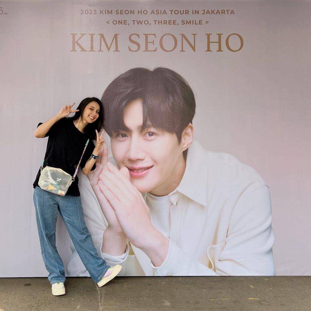momen Clairine Christabel nonton fanmeeting Kim Seon Ho (instagram.com/clairineclay)