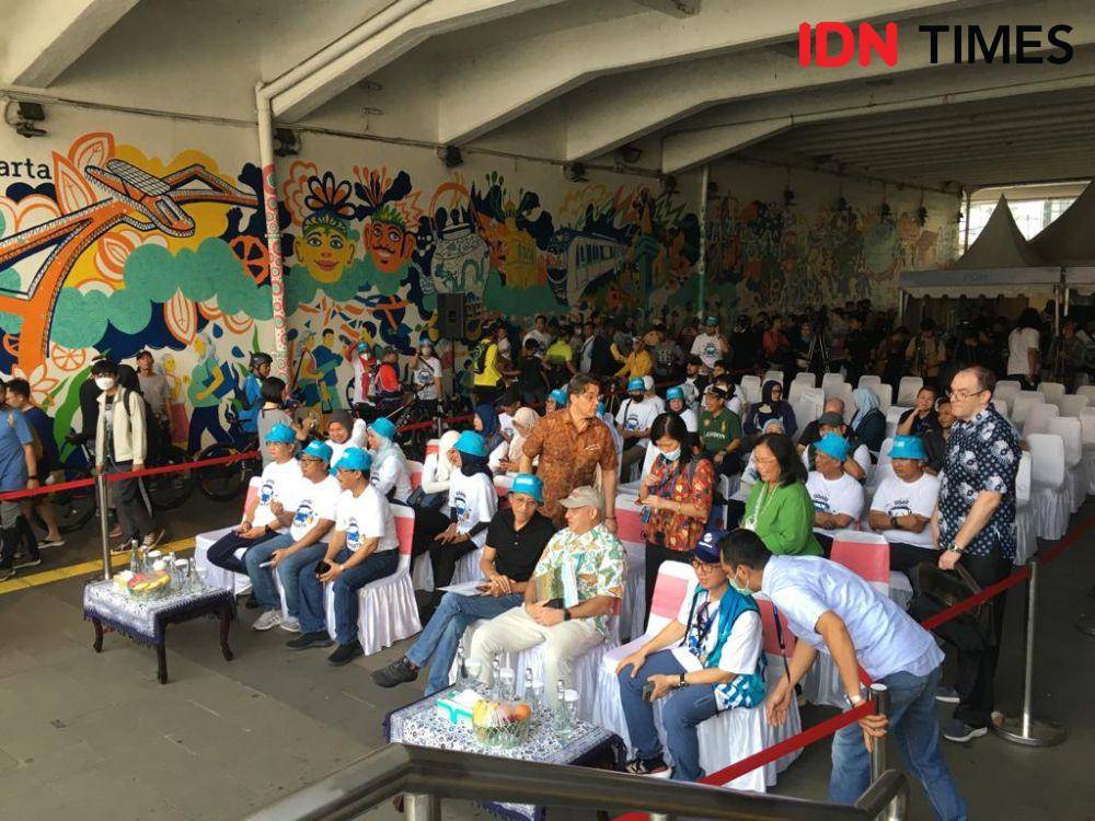 Dinas Lingkungan Hidup DKI Jakarta meluncurkan tiga alat pemantau kualitas udara (IDN Times/Irfan Fathurohman)