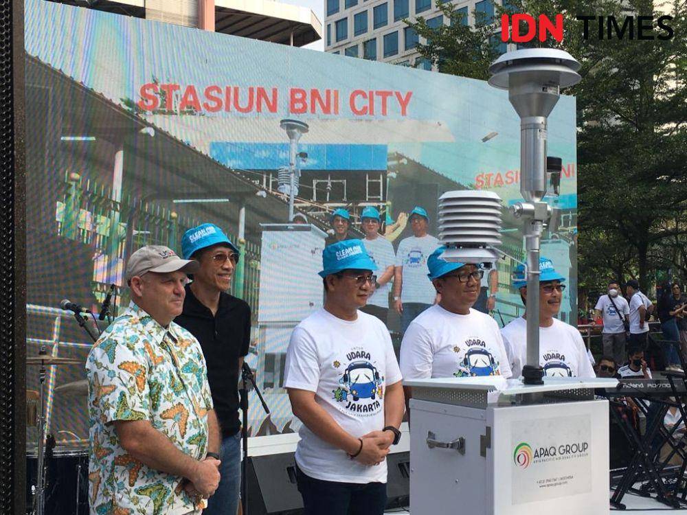 Dinas Lingkungan Hidup DKI Jakarta meluncurkan tiga alat pemantau kualitas udara (IDN Times/Irfan Fathurohman)