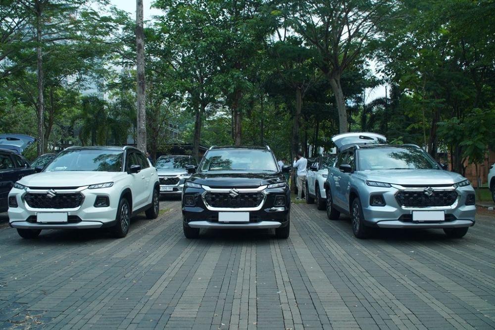 Beli Suzuki Grand Vitara Bebas Inden, 20 Hari Sampai di Rumah!