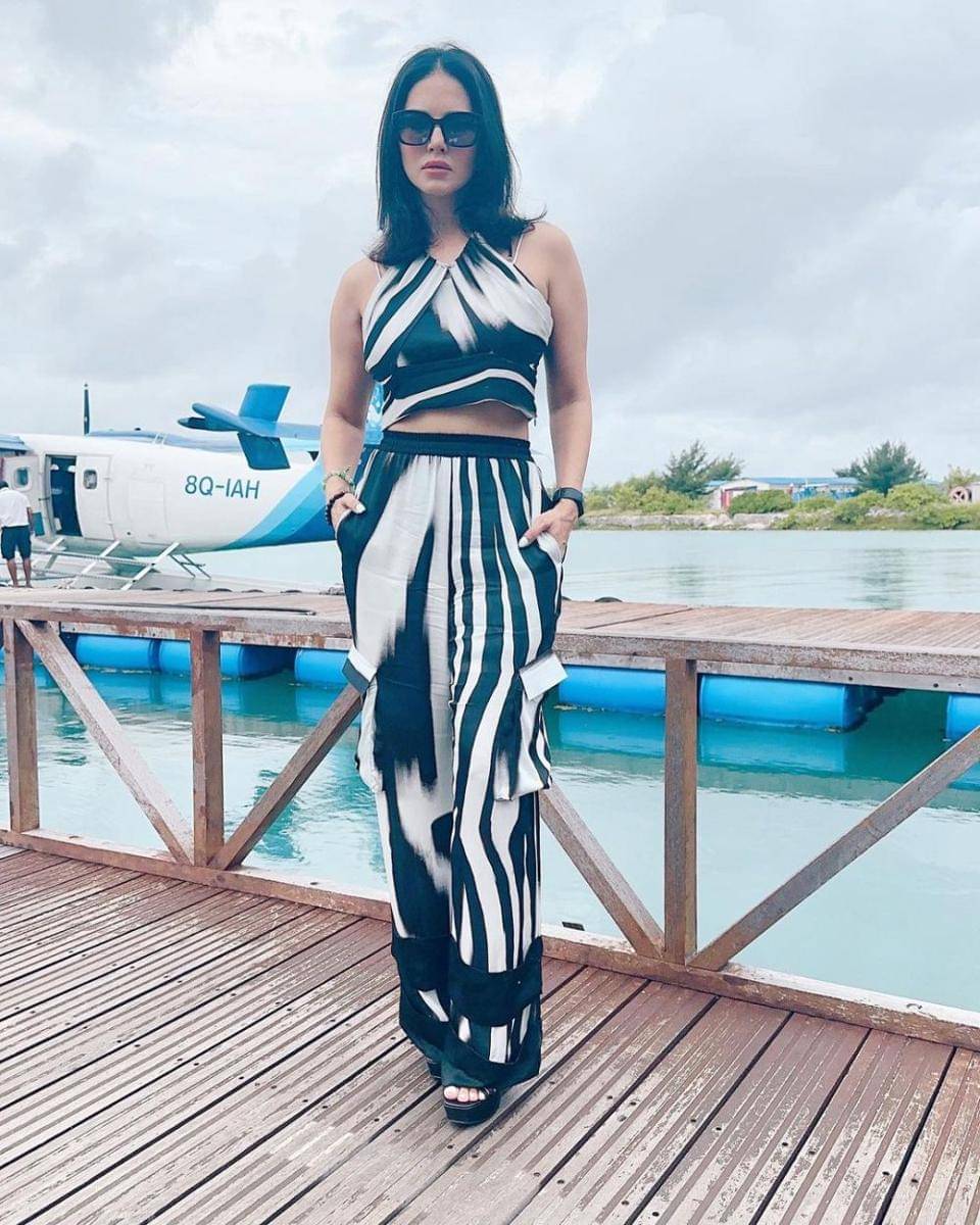 Sunny Leone (instagram.com/sunnyleone)