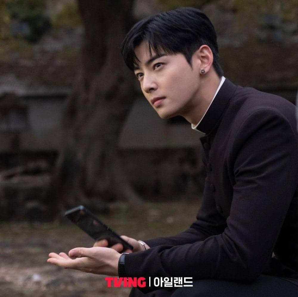 Cha Eun Woo di drama Island (instagram.com/tving.official)