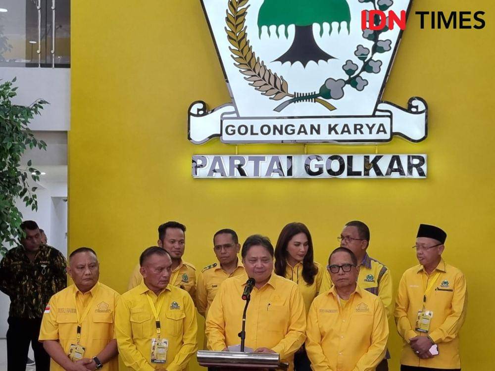 Ketua Umum Partai Golkar, Airlangga Hartarto menyampaikan hasil Rakernas Golkar 2023 (IDN Times/Ilman Nafi'an)