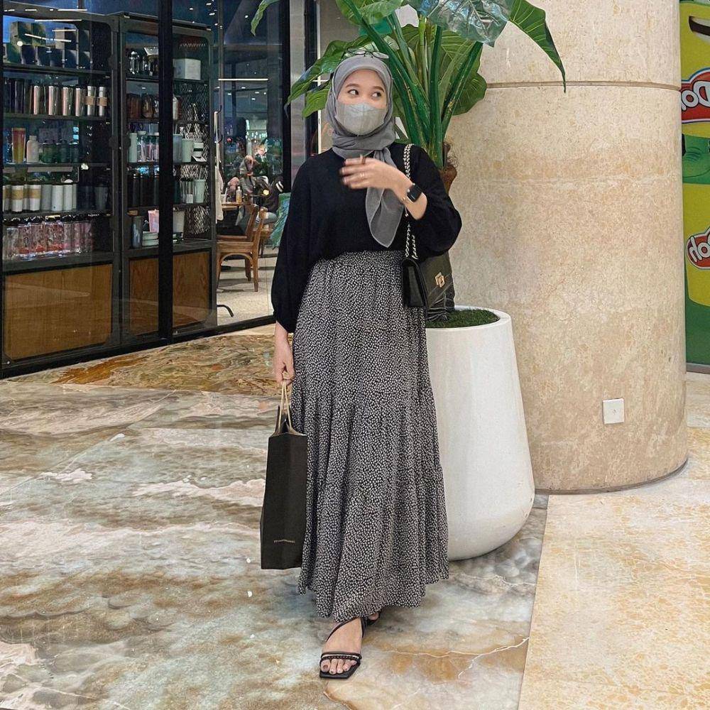 Astrisyanti (instagram.com/astrisyanti)
