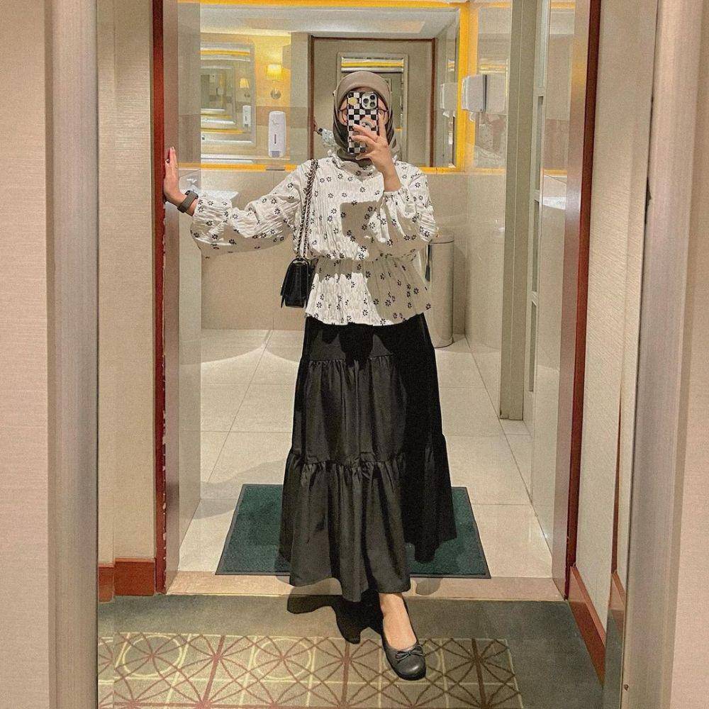 Astrisyanti (instagram.com/astrisyanti)