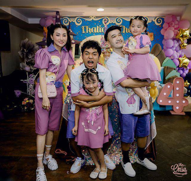 potret ultah Thalia dan Thania (Instagram.com/ruben_onsu)
