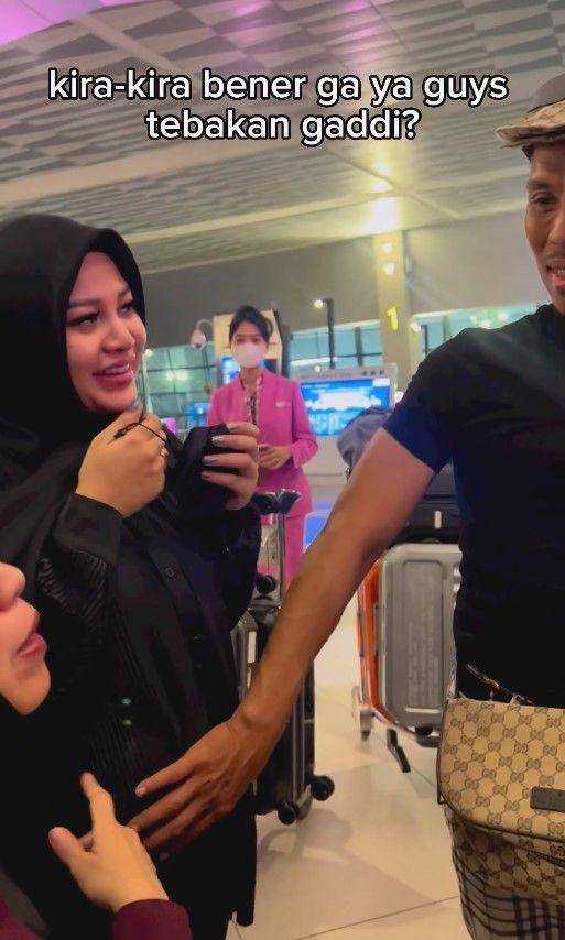 Gen Halilintar pulang ke Indonesia (Instagram.com/genhalilintar)