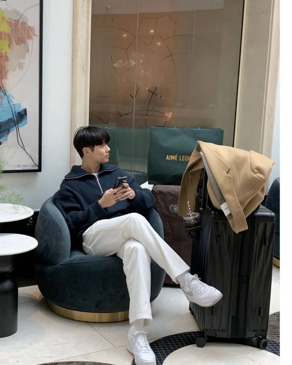Kang Min Hyuk CNBLUE (instagram.com/mr_kanggun)