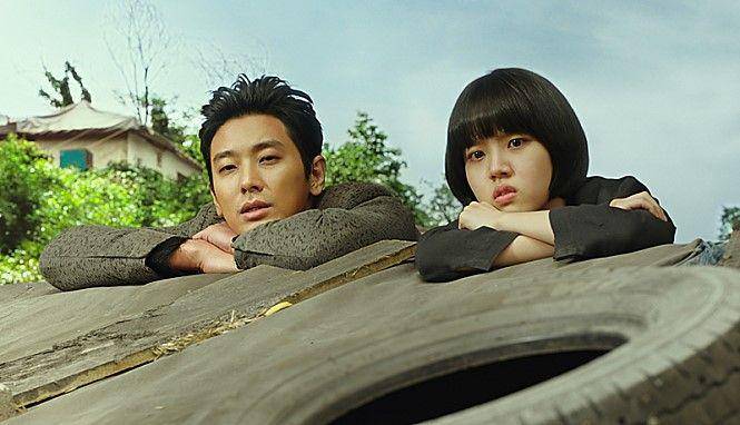 poster film Along with the Gods: The Last 49 Days (dok. Lotte Entertainment/Along with the Gods: The Last 49 Days)