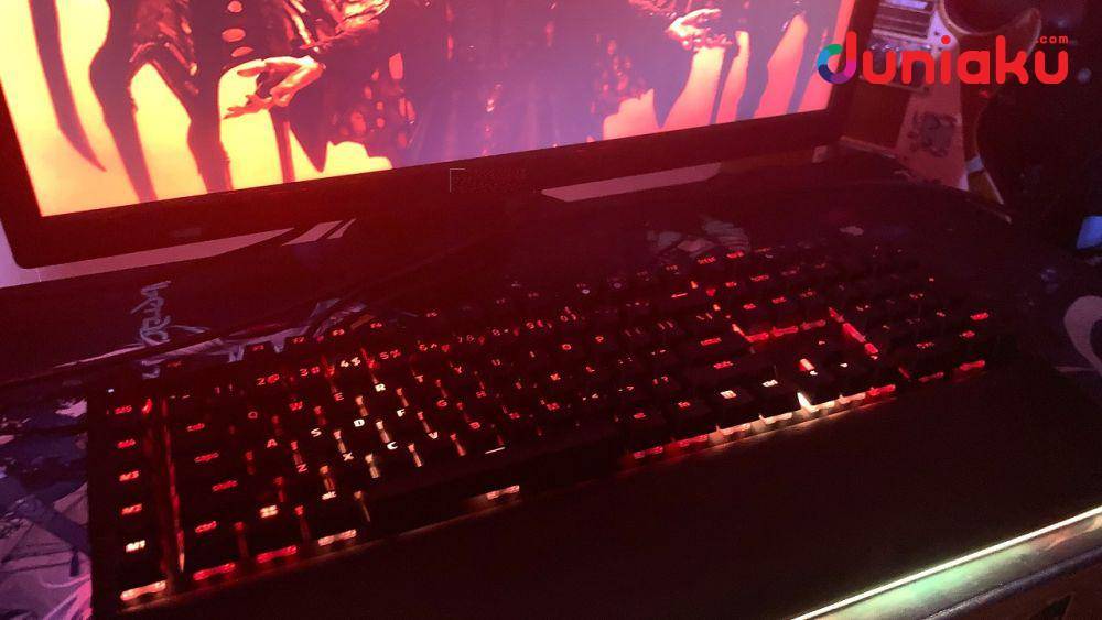 Ini Fitur Terbaik Razer BlackWidow V4 Pro Buat Main Diablo 4!