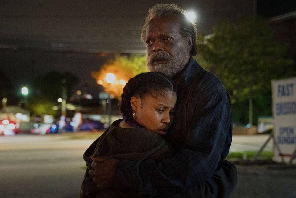Dominique Fishback dan Samuel L. Jackson dalam serial The Last Days of Ptolemy Grey (dok. Apple TV+/The Last Days of Ptolemy Grey)