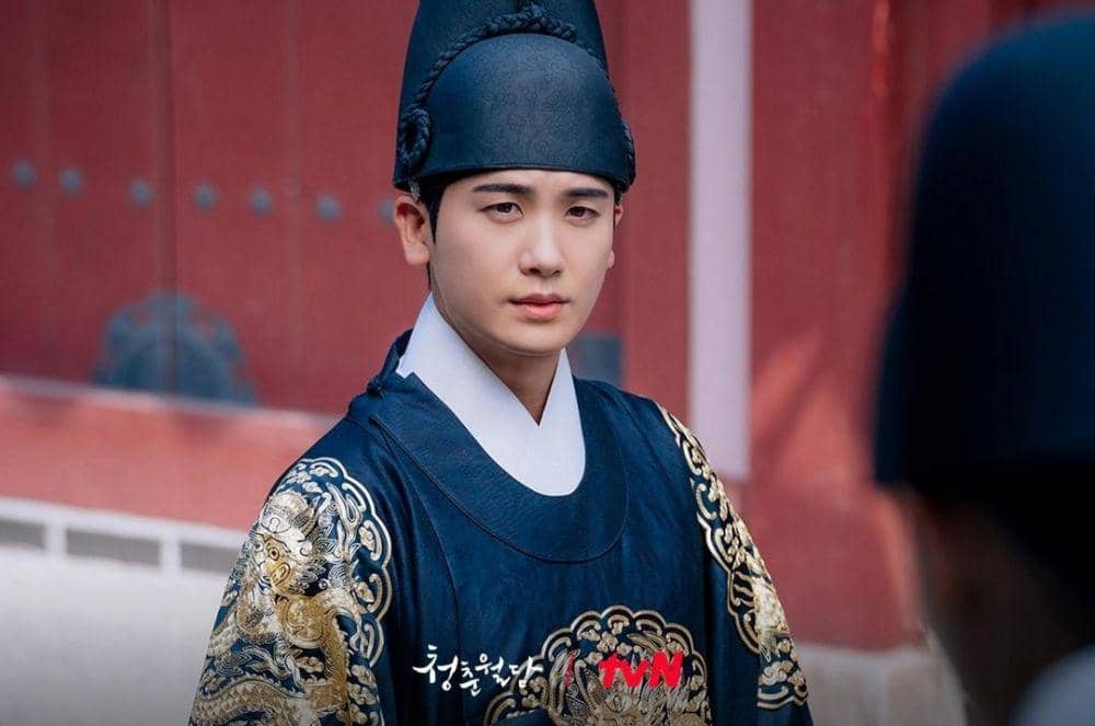 Park Hyung Sik di drama Our Blooming Youth (instagram.com/tvn_drama)