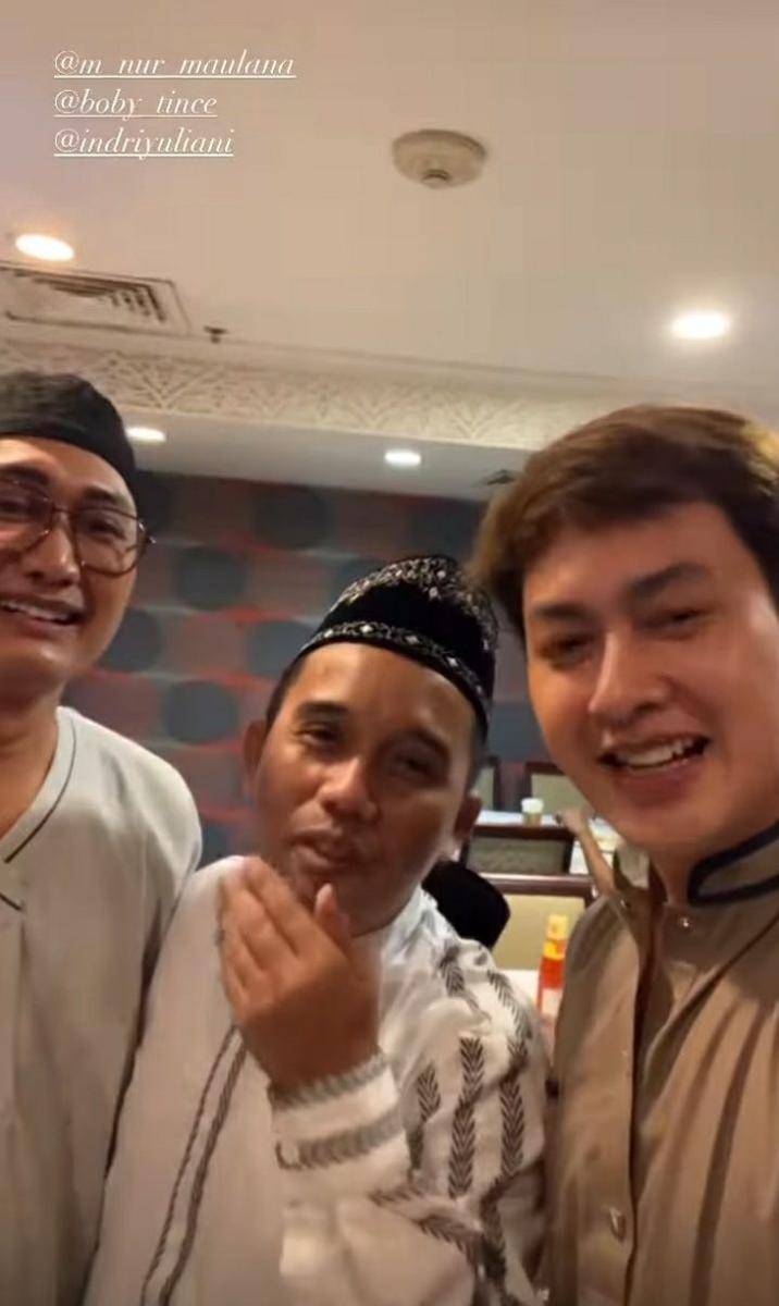 momen keberangkatan haji Kiki Farrel (instagram.com/kikifarrel)