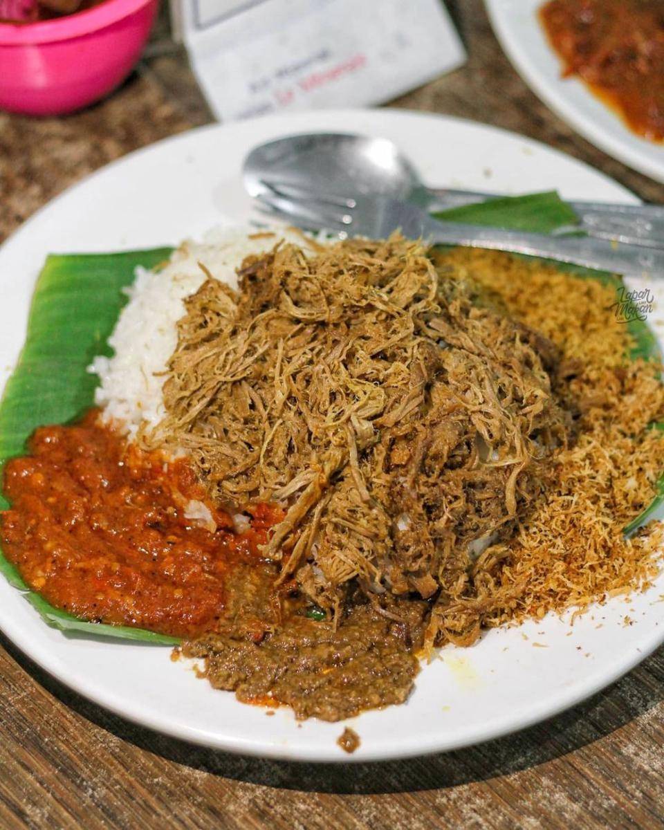 nasi krawu (instagram.com/laparlagimakanlagi)