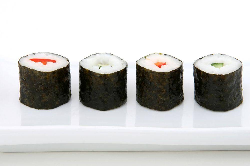 ilustrasi sushi lezat (pixabay.com/Shutterbug75)
