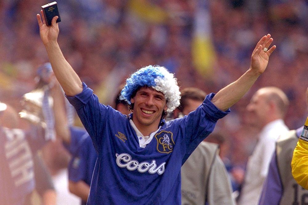 Gianfranco Zola (twitter.com/ChelseaFC)