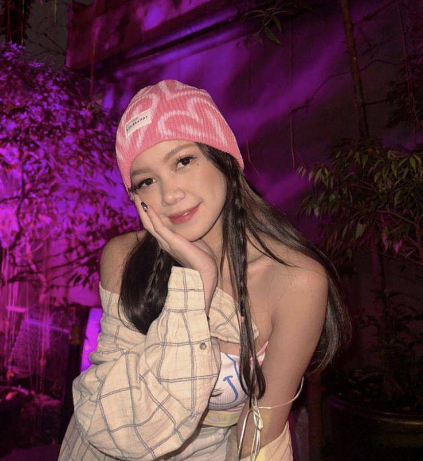 potret Regina Phoenix (Instagram.com/reginaaphx)