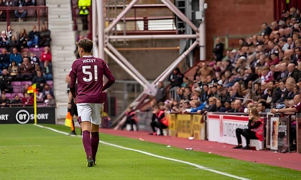 potret Hickey bersama klub Skotlandia, Heart of Midlothian(instagram.com/aaronhickey51)