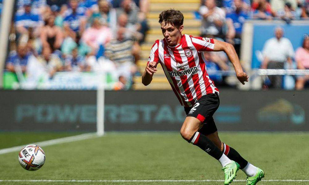 potret Aaron Hickey, pemain andalan Brentford FC (instagram.com/aaronhickey51)