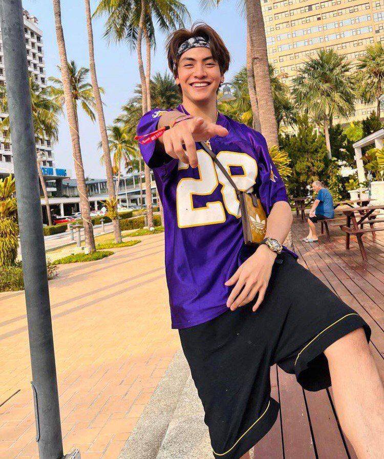 potret Joong Archen (instagram.com/chen_rcj)