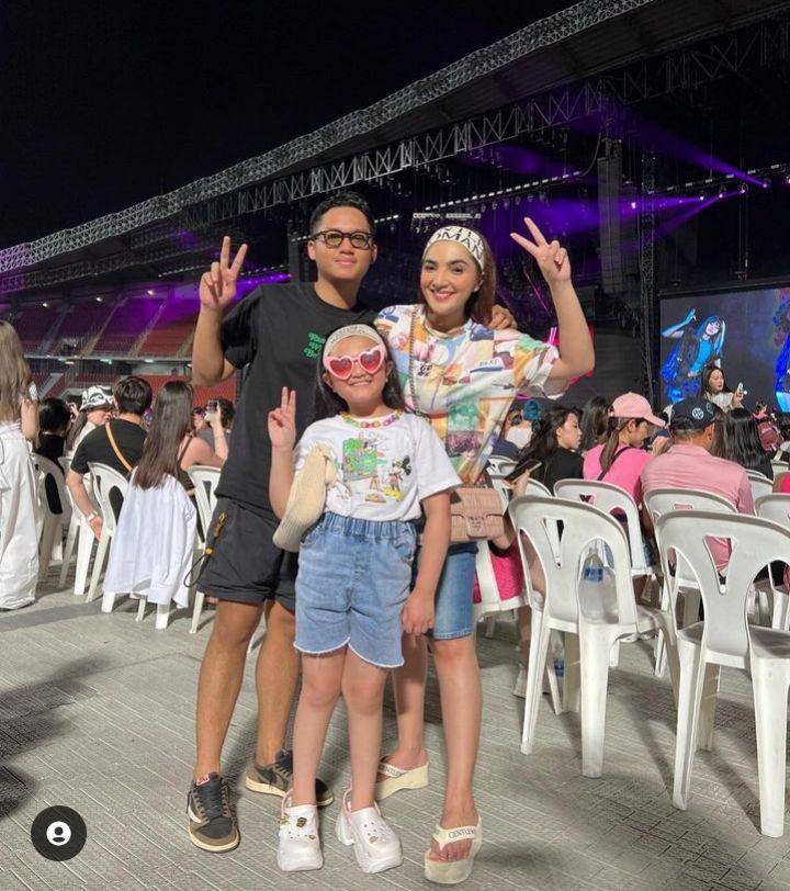 artis nonton konser di luar negeri (instagram.com/ashanty_ash)