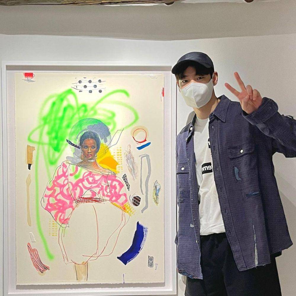 ide outfit pria dengan outer ala Lee Ji Hoon (instagram.com/leejehoon_official)