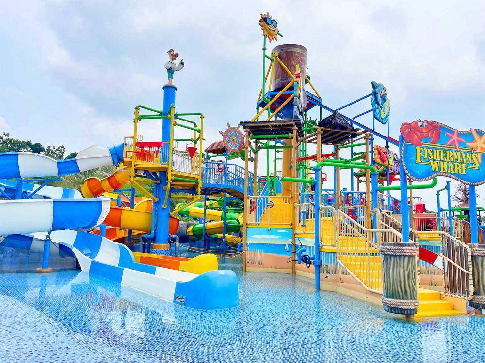 Potret wahana permainan di Wahoo Waterworld Bandung (wahoowaterworld.co.id)